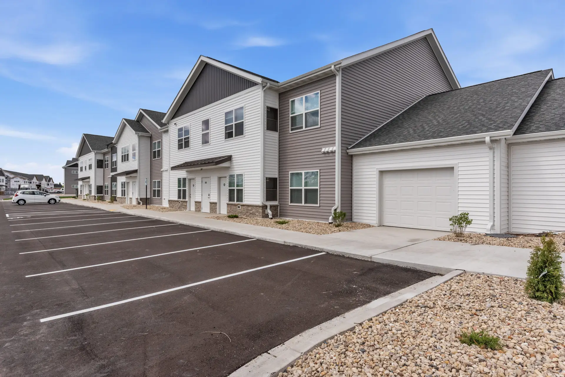 Lumin Terrace -Exterior-31