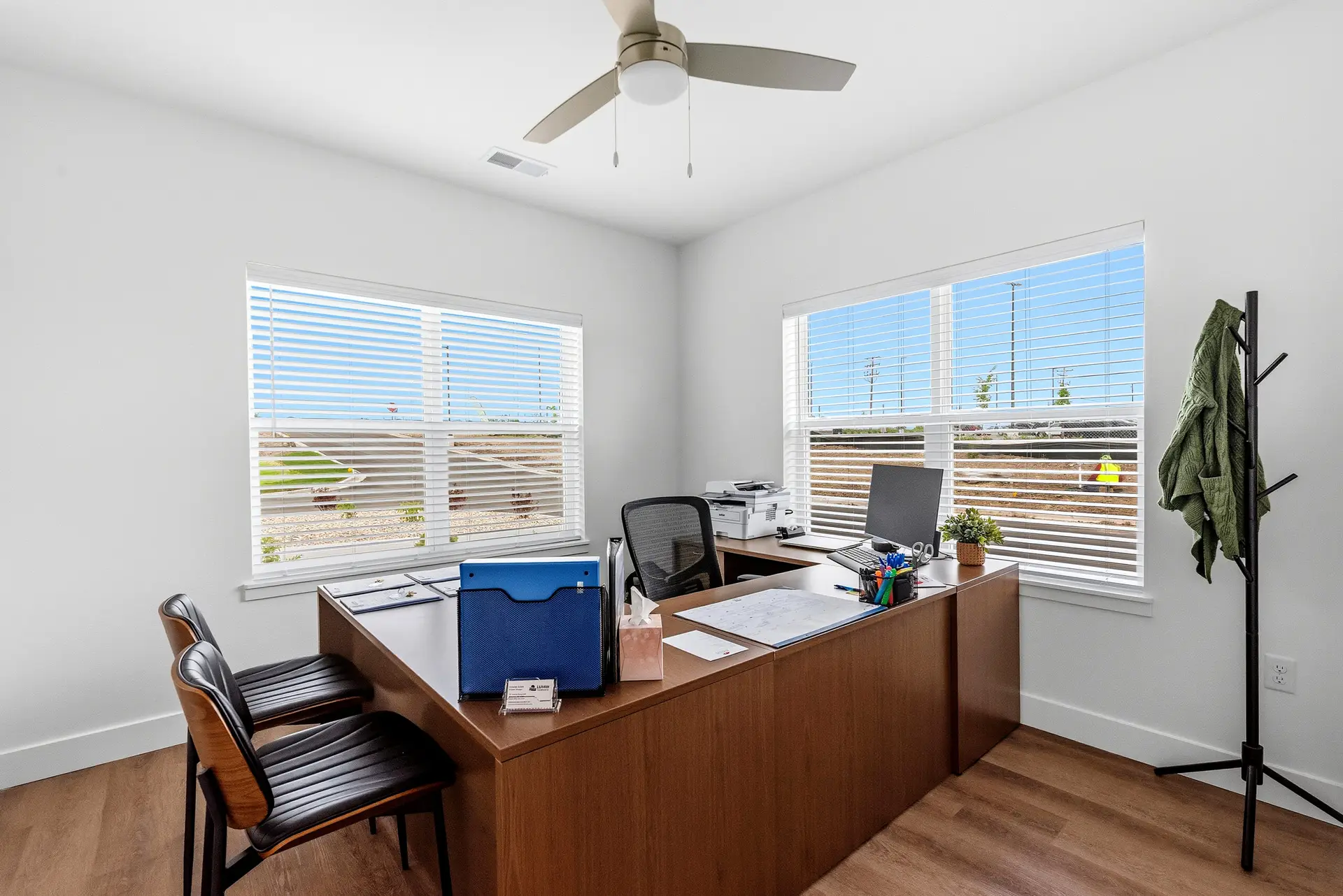 Lumin Terrace - Office-7